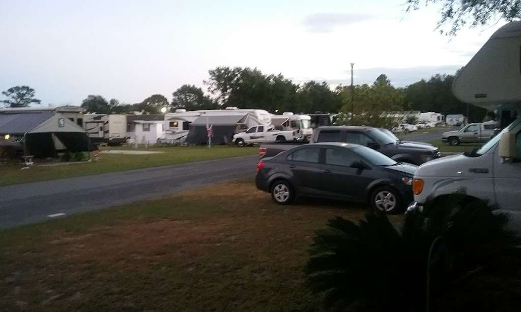 Southern Oaks RV Resort | 14140 US-441, Summerfield, FL 34491, USA | Phone: (352) 347-2550