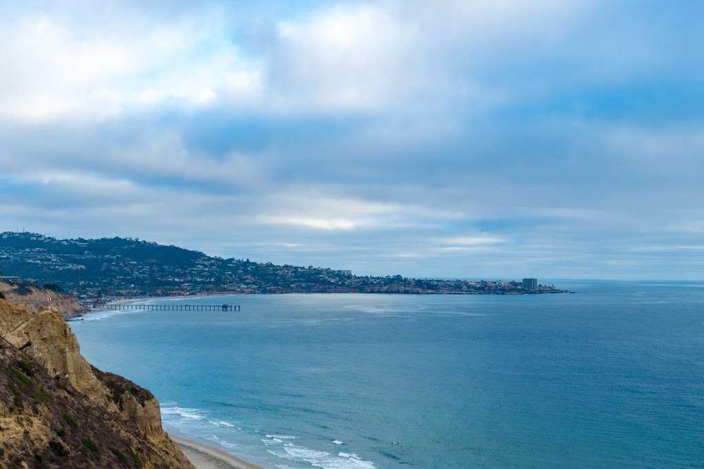 Blacks beach lookout | La Jolla, CA 92037, USA