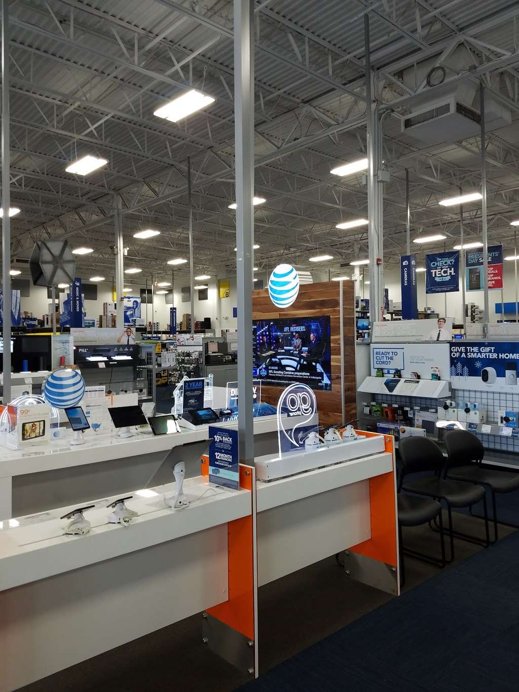 Best Buy | 1100 N Galleria Dr, Middletown, NY 10941, USA | Phone: (845) 692-7553