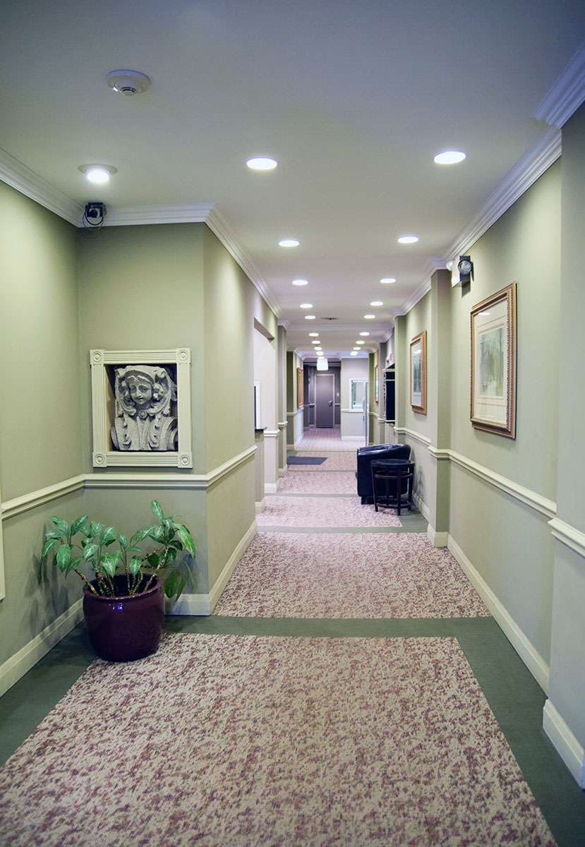 The Flamingo Apartments | 5500 S Shore Dr # 101, Chicago, IL 60637, USA | Phone: (833) 683-3093