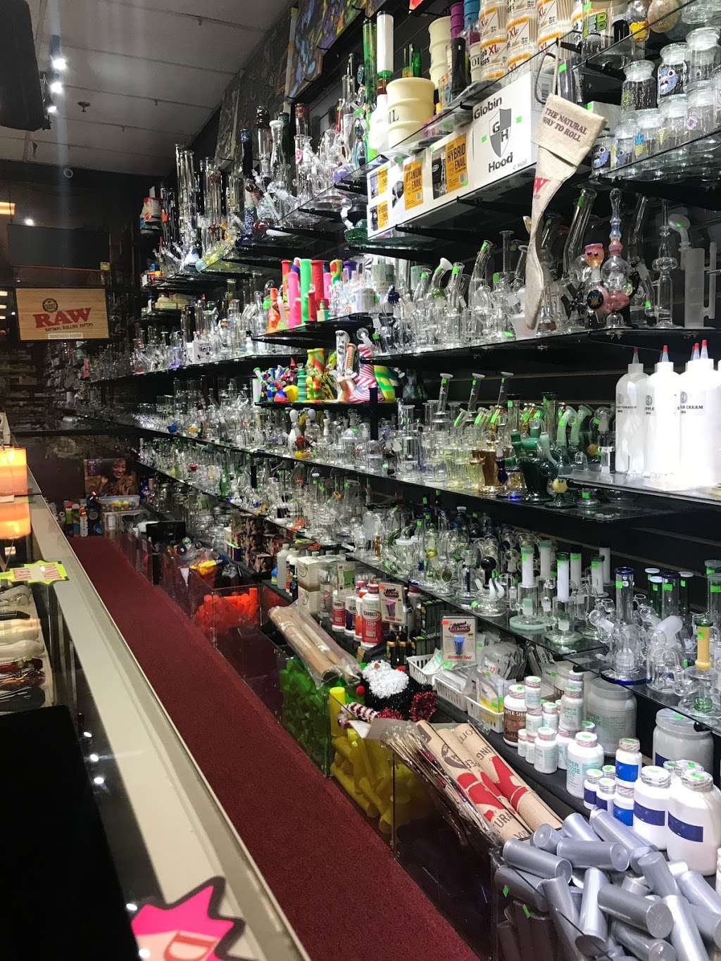 Smokies Smoke Shop | 8240 W Lower Buckeye Rd STE 104, Phoenix, AZ 85043 | Phone: (623) 936-3034