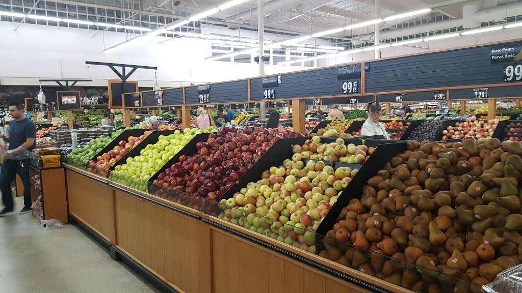 Sunland Produce | 8840 Glenoaks Blvd, Sun Valley, CA 91352, USA | Phone: (818) 504-6629