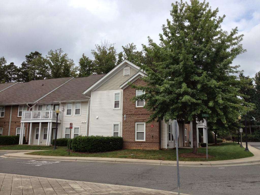 The Village of Rosedale Apartments | 3925 Tiffany Rose Pl, Charlotte, NC 28206 | Phone: (704) 599-2070