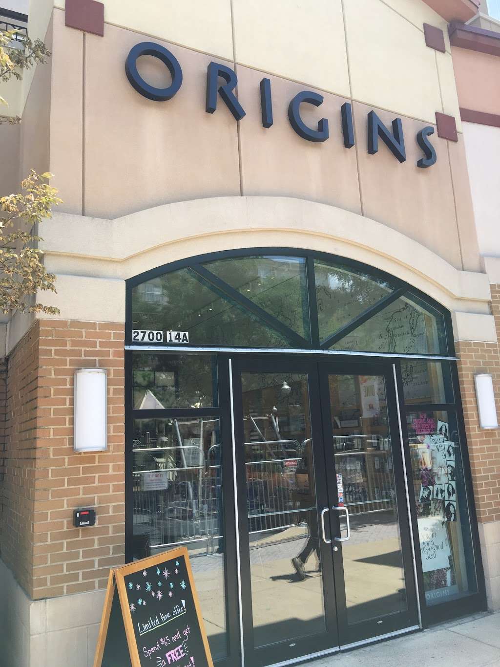 Origins The Market Common | 2700 Clarendon Blvd, Arlington, VA 22201, USA | Phone: (703) 243-5373