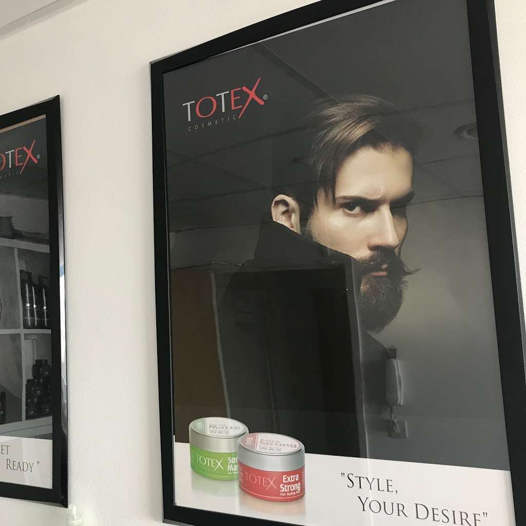 MK Cosmetix London Barber Supplier | Access Storage Offices Office 4c, Eley Industrial Estate, Thornton Rd, London N18 3BA, UK | Phone: 07539 393938