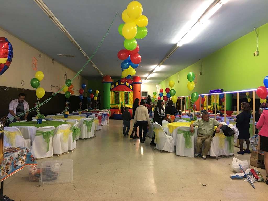 Olivares party supplies and flower shop | 3287 Fletcher Dr, Los Angeles, CA 90065, USA | Phone: (323) 739-6629