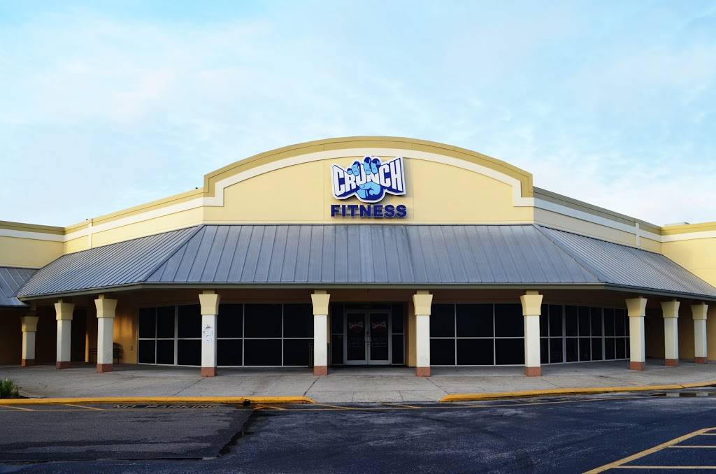 Crunch Fitness - Carrollwood | 15798 N Dale Mabry Hwy, Tampa, FL 33618, USA | Phone: (813) 304-2491