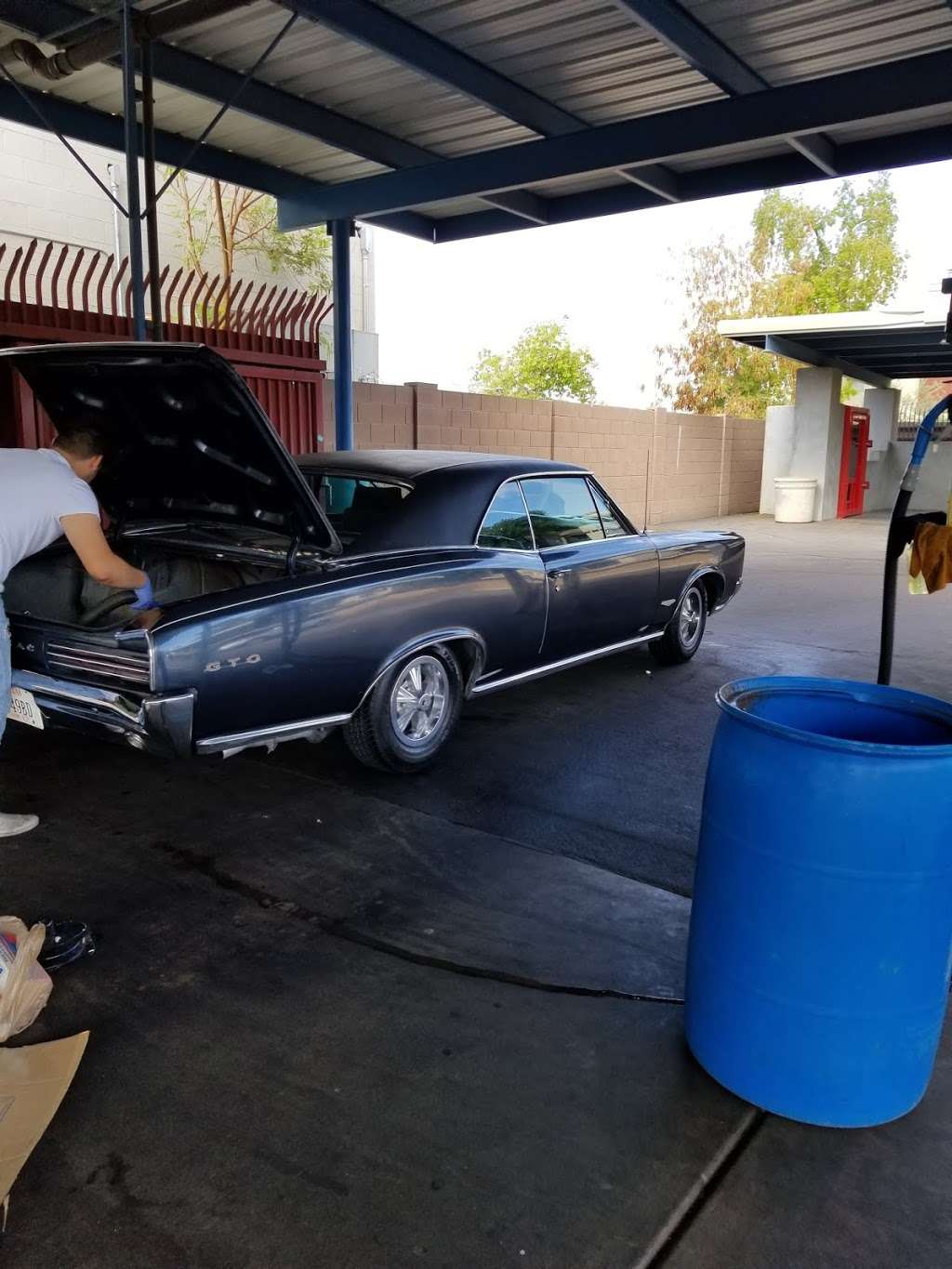 Greenway Carwash | 15428 N 32nd St, Phoenix, AZ 85032