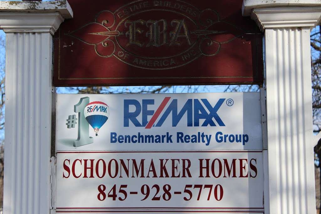 RE/MAX Benchmark Realty Group HV Home Team | 50 Fredrick Dr, Monroe, NY 10950, USA | Phone: (845) 656-2527