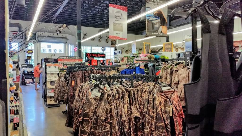 Outdoor Sportsman | 4969 West Ln, Stockton, CA 95210, USA | Phone: (209) 957-4867