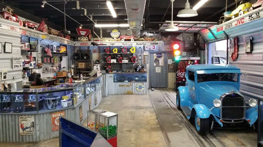 California kustoms of San Antonio | 1817 SW Military Dr, San Antonio, TX 78221, USA | Phone: (210) 922-8468