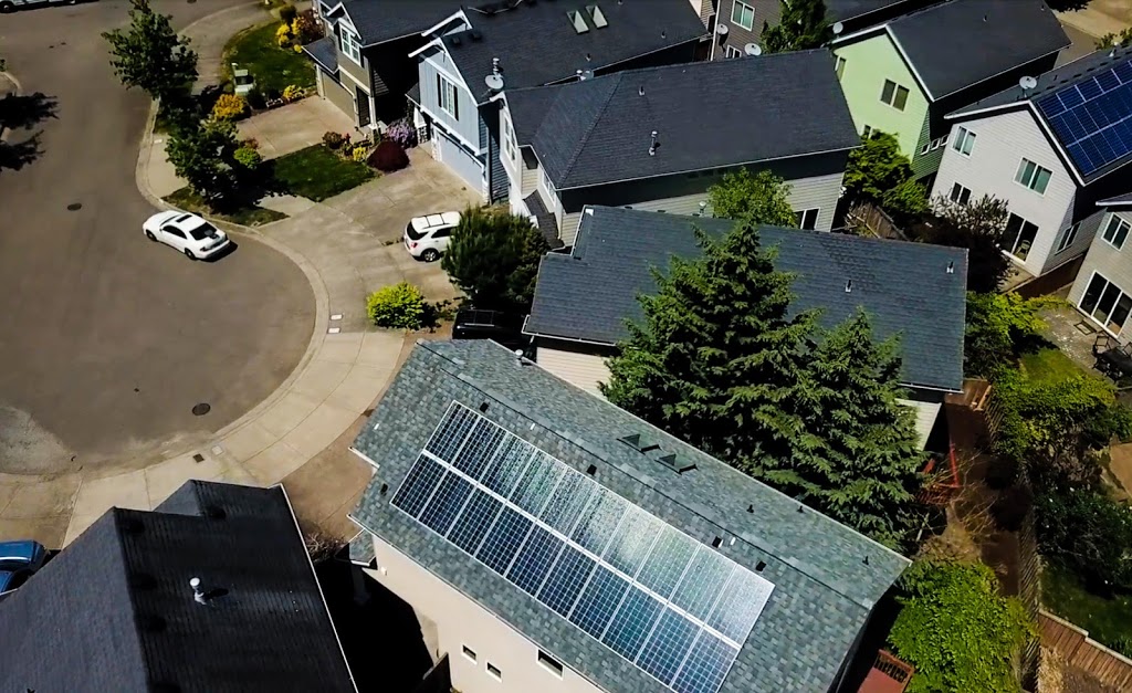 Greenlight Solar & Roofing | 6115 E 18th St B, Vancouver, WA 98661 | Phone: (360) 836-8902