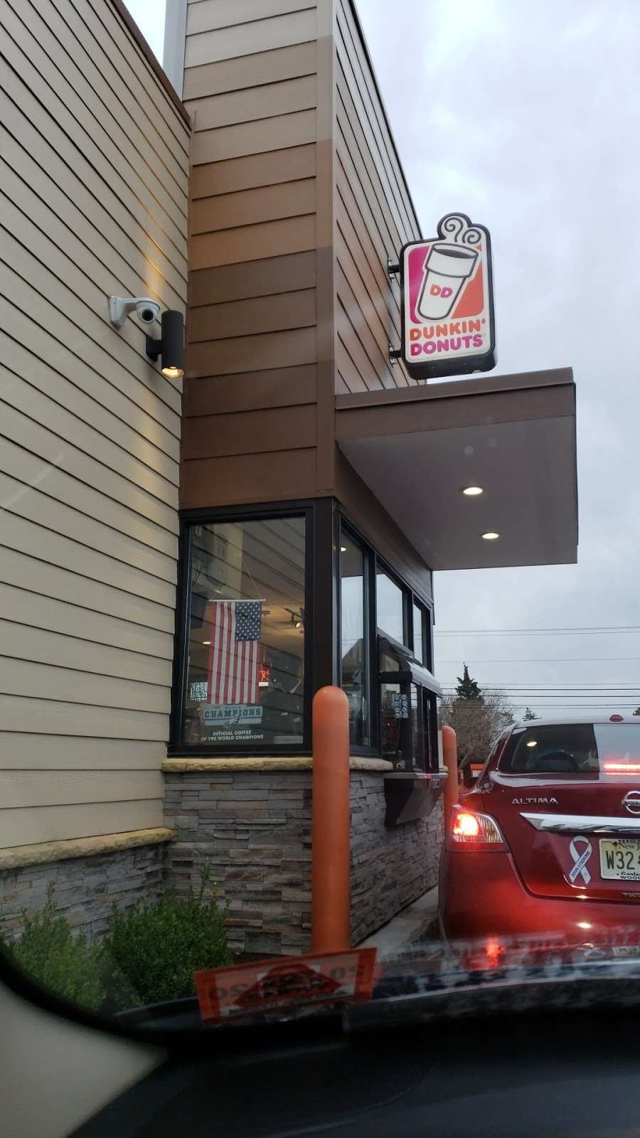 Dunkin Donuts | 2061 Swedesboro Bridgeport Rd, Woolwich Township, NJ 08085, USA
