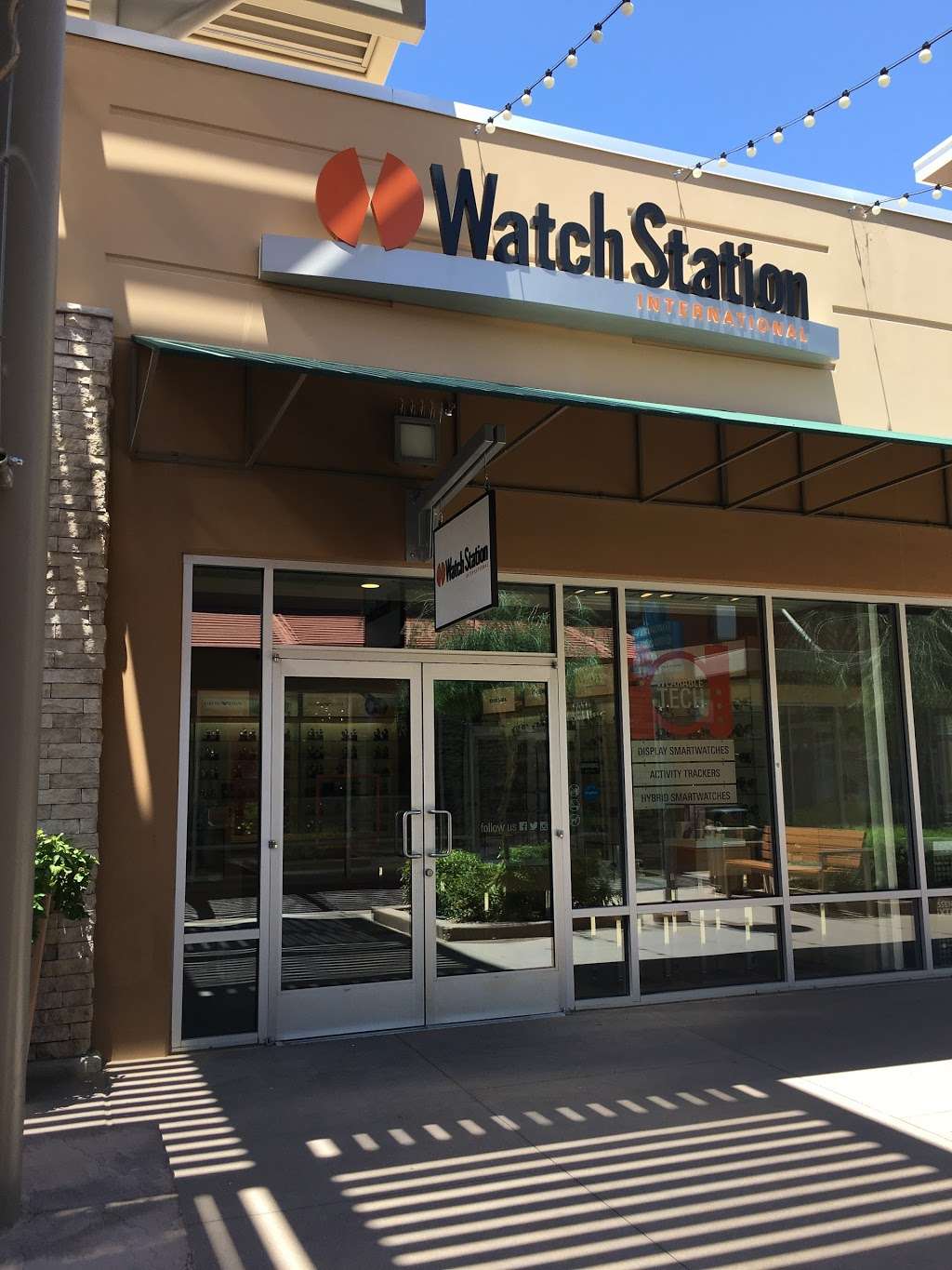 Watch Station | 4976 Premium Outlets Way #436, Phoenix, AZ 85048, USA | Phone: (480) 378-6354