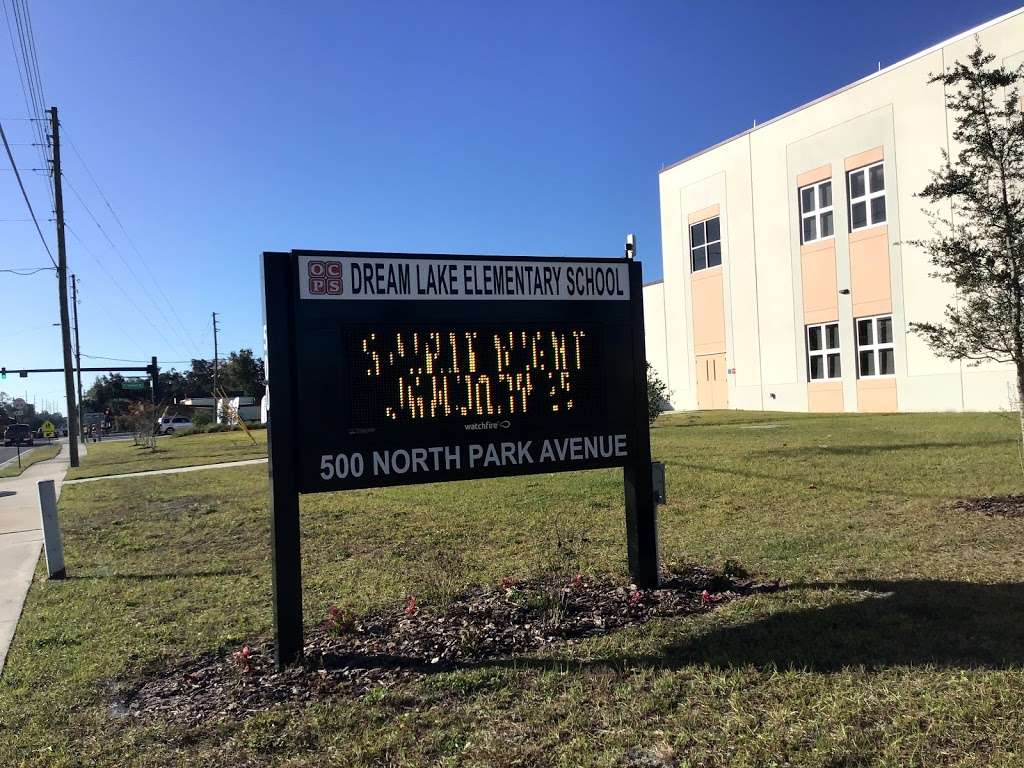 Dream Lake Elementary School | 500 N Park Ave, Apopka, FL 32712, USA | Phone: (407) 884-2227