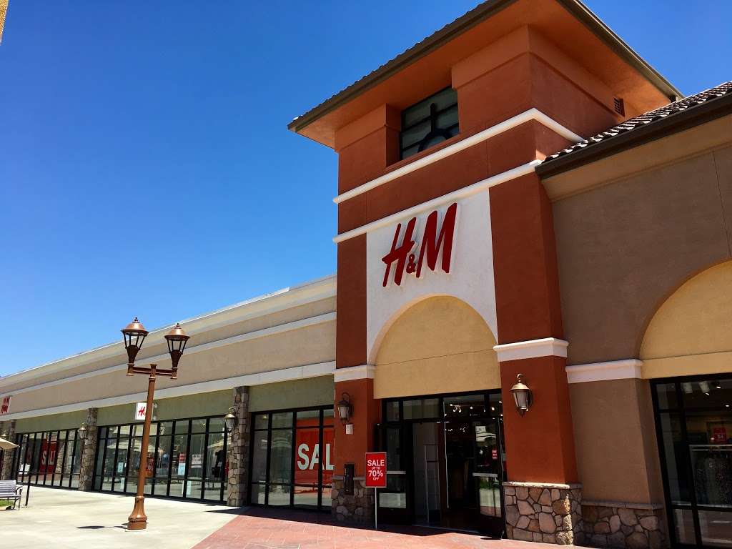 H&M | 5701 Outlets at Tejon Pkwy Suite 190, Lebec, CA 93203, USA | Phone: (855) 466-7467