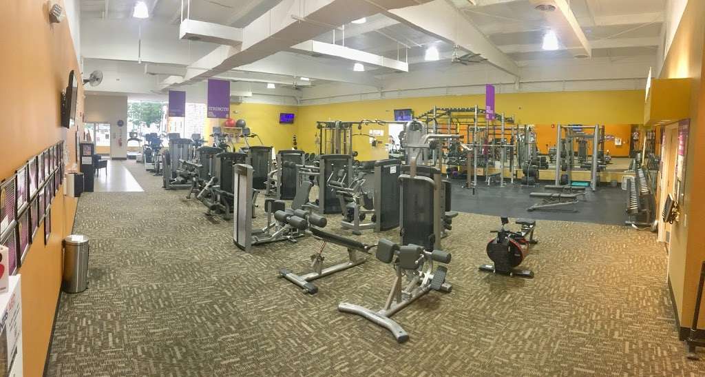 Anytime Fitness | 19942 Fisher Ave, Poolesville, MD 20837, USA | Phone: (240) 489-3214