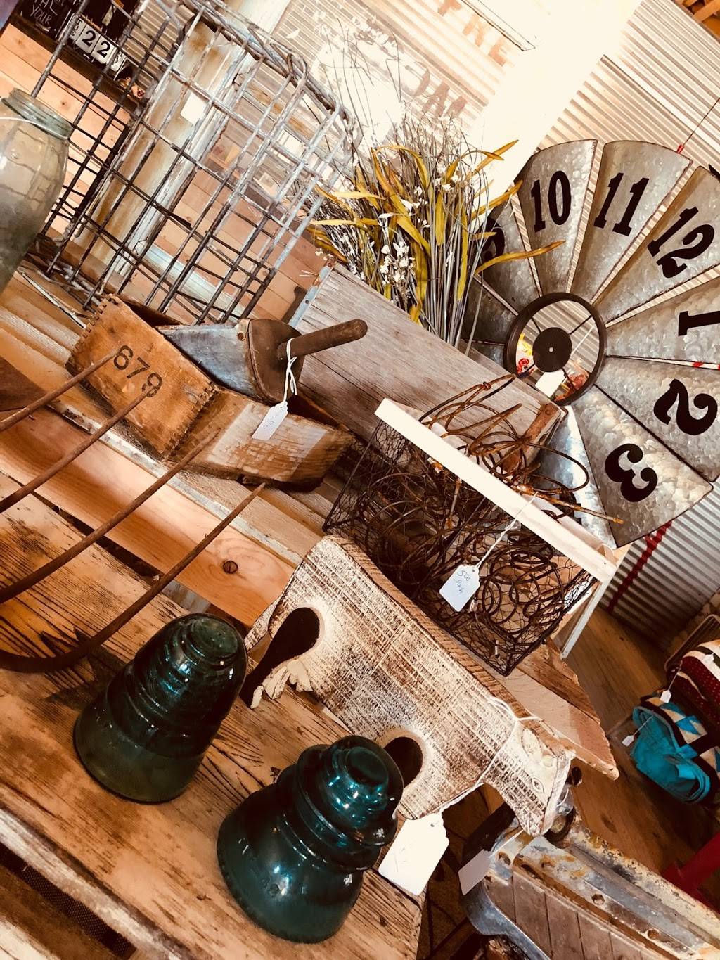 Fresh From The Farm, Vintage Farm Decor & More | 1836 Candelaria Rd NW, Albuquerque, NM 87107, USA | Phone: (505) 974-3064