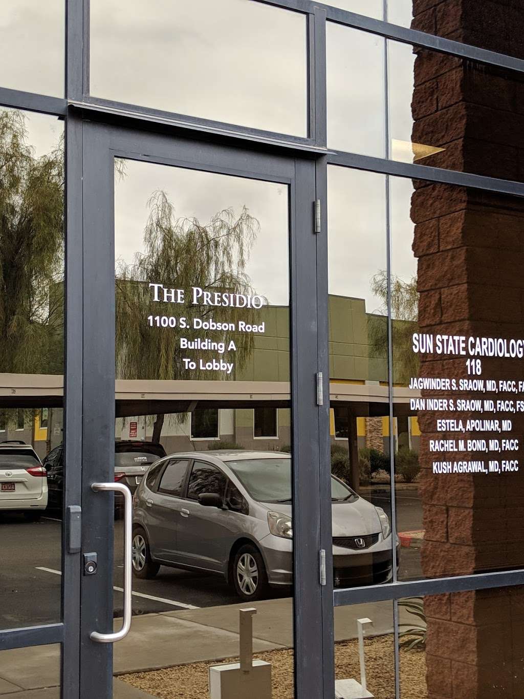 Falcon Family Eye Care | 1100 S Dobson Rd #103, Chandler, AZ 85286, USA | Phone: (480) 857-8400