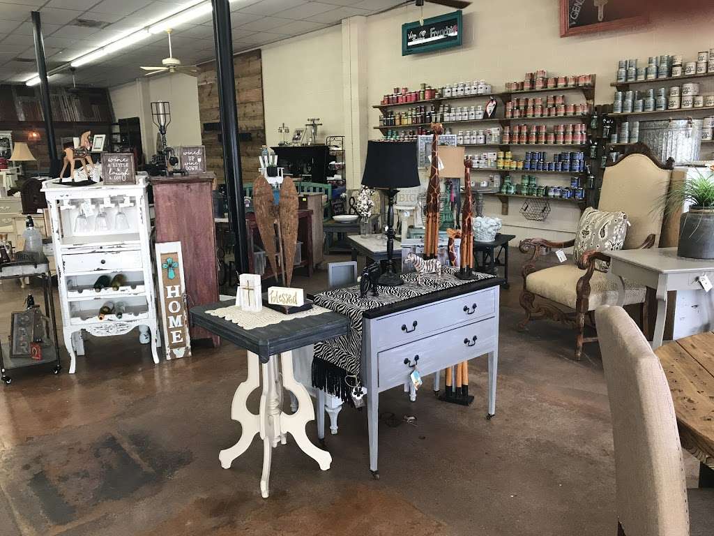 Vintage Back Roads | 813 Avenue B, Katy, TX 77493, USA | Phone: (281) 391-4141