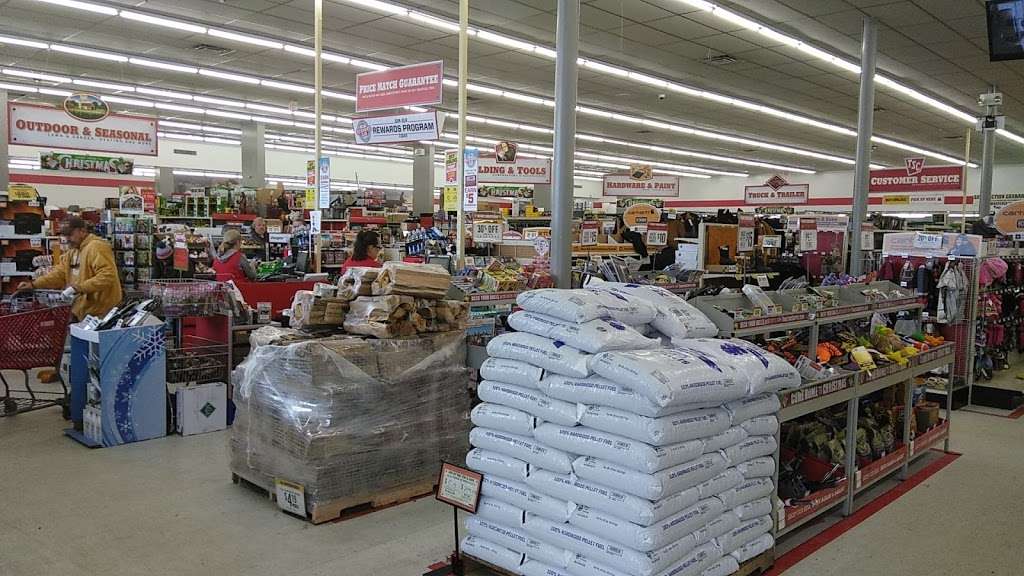 Tractor Supply Co. | 2456 Sans Souci Pkwy, Wilkes-Barre, PA 18706, USA | Phone: (570) 735-5080