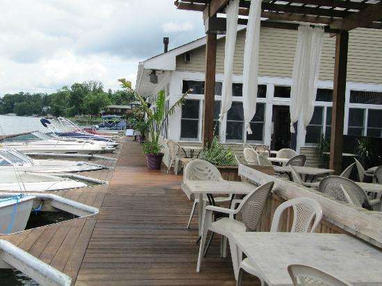 Blu At The Lakehouse Restaurant and Bar | 825 S Lake Blvd, Mahopac, NY 10541 | Phone: (845) 621-5200