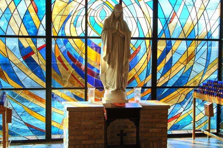 Our Lady of the Woods Catholic Church | 10731 W 131st St, Orland Park, IL 60462 | Phone: (708) 361-4754