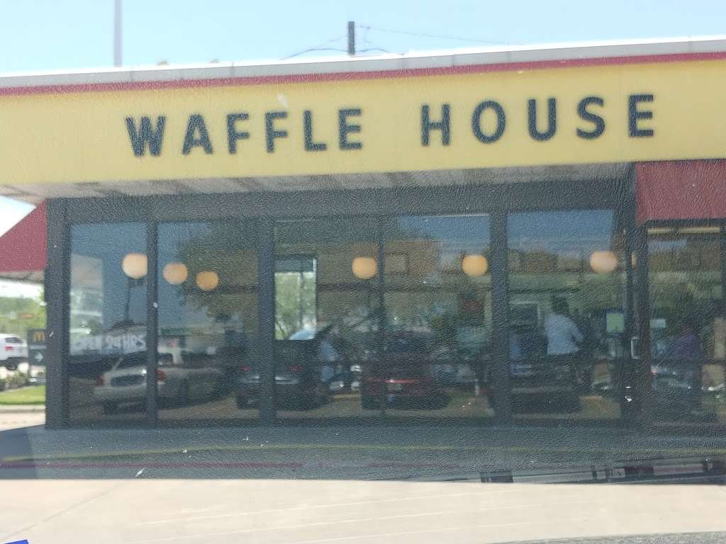 Waffle House | 1825 N Belt Line Rd, Mesquite, TX 75149, USA | Phone: (972) 289-4614