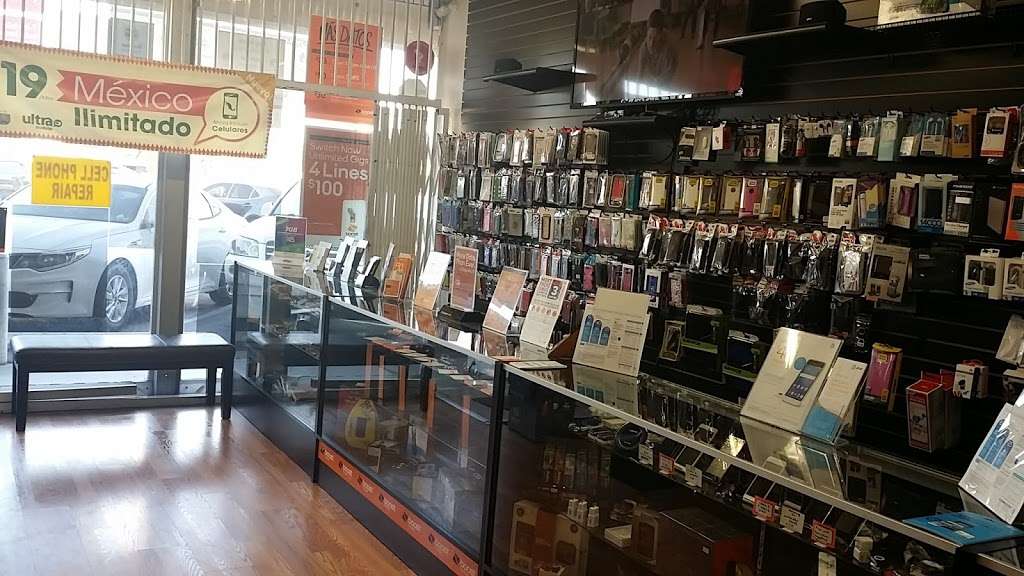 Boost Mobile Store by Lseven Wireless | 20927 Pioneer Blvd, Lakewood, CA 90715, USA | Phone: (562) 202-4788
