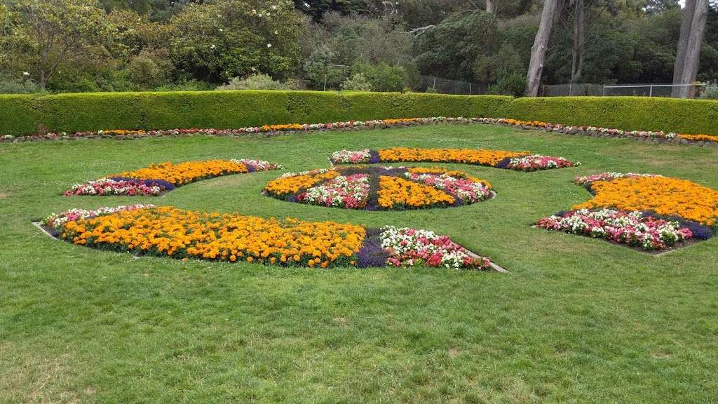 Queen Wilhelmina Tulip Garden 1690 John F Kennedy Dr San Francisco Ca Usa Queen Wilhelmina Tulip Garden 1690 John F Kennedy Dr San Francisco Ca Usa