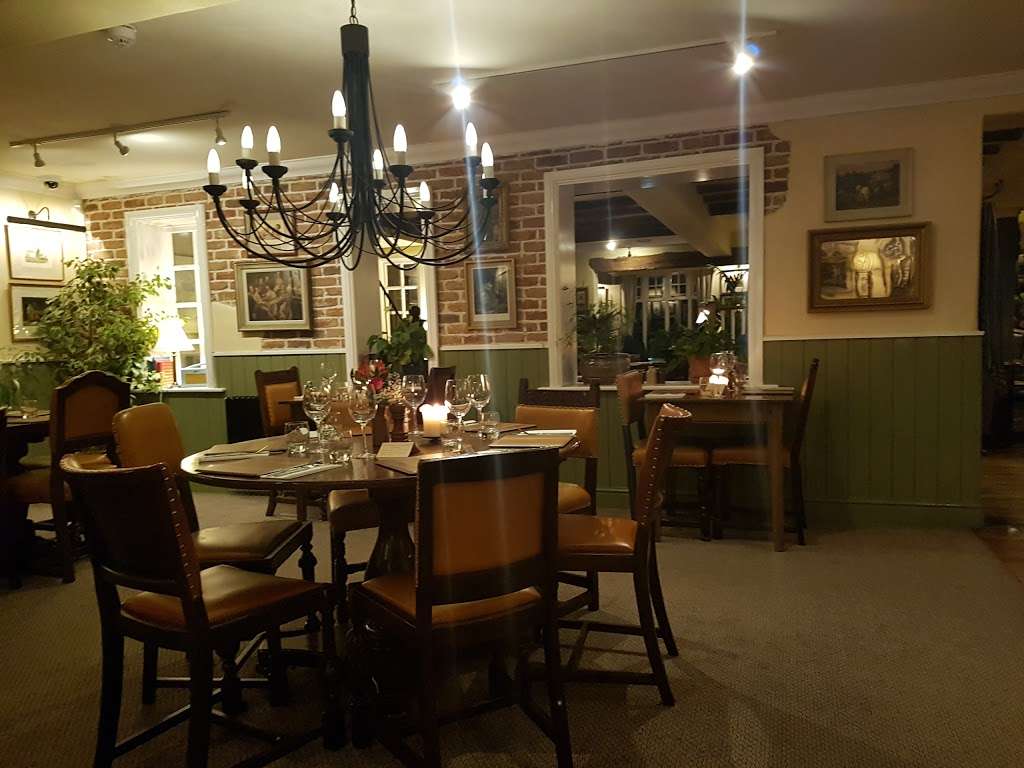 The Pheasant | Reigate Rd, Betchworth RH3 7BG, UK | Phone: 01737 221355