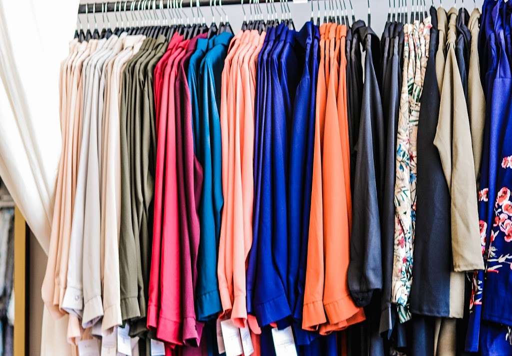 Niswa Fashion | 1300 Greenbrook Blvd Suite #103, Hanover Park, IL 60133, USA | Phone: (773) 234-6838