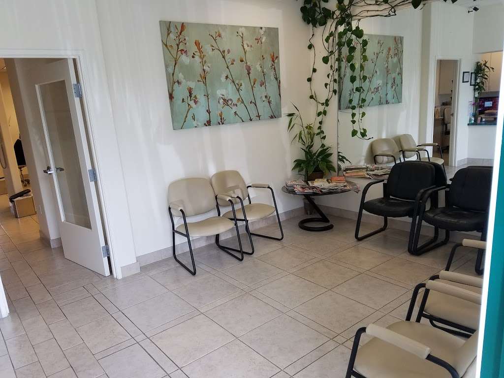 Aesthetics & Essentials Dental | 205 E Middlefield Rd, Mountain View, CA 94043, USA | Phone: (650) 623-0003