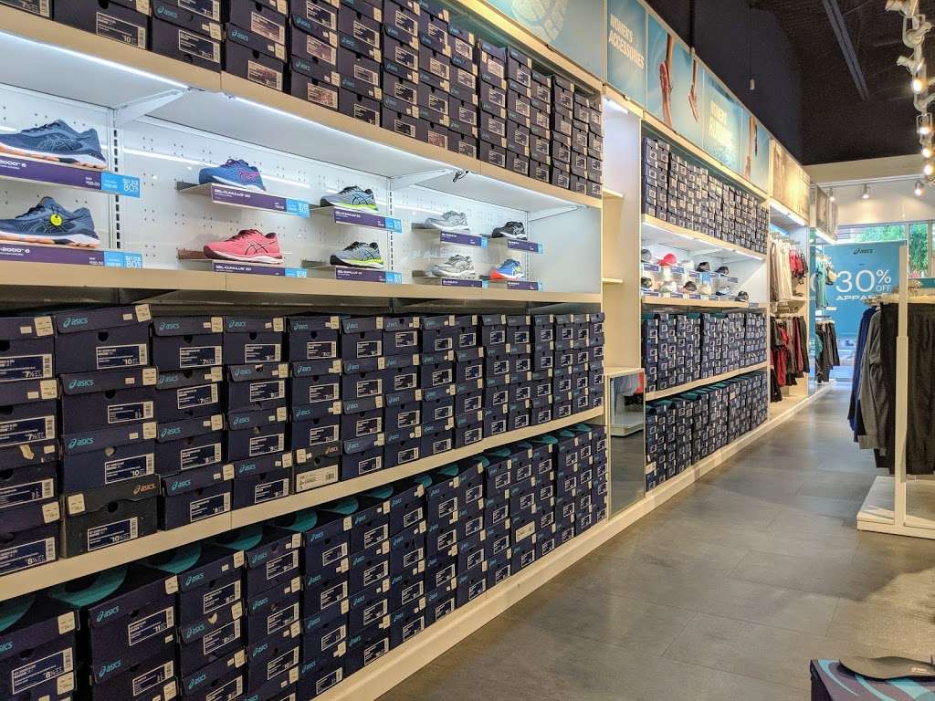 ASICS Outlet | 4976 Premium Outlets Way #508, Chandler, AZ 85226, USA | Phone: (480) 639-1915