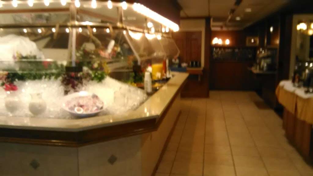Fireside Restaurant & Lounge | 1716 Underpass Way, Hagerstown, MD 21740, USA | Phone: (301) 733-4800