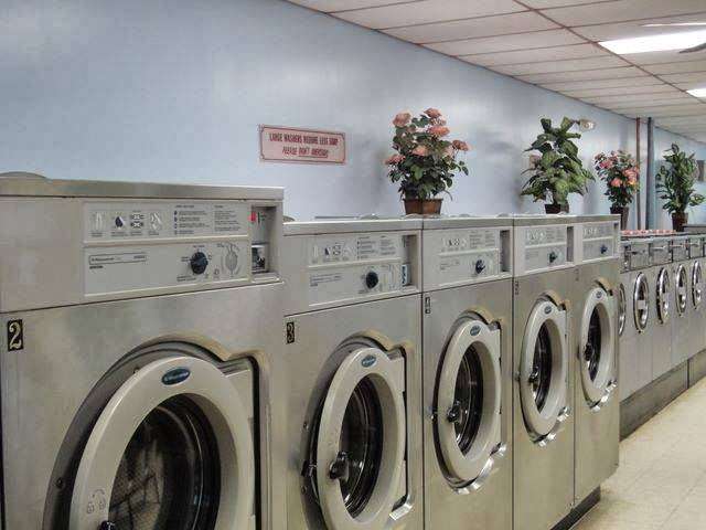 Sunshine Laundromat | 5655 N Tryon St, Charlotte, NC 28213 | Phone: (704) 526-8207