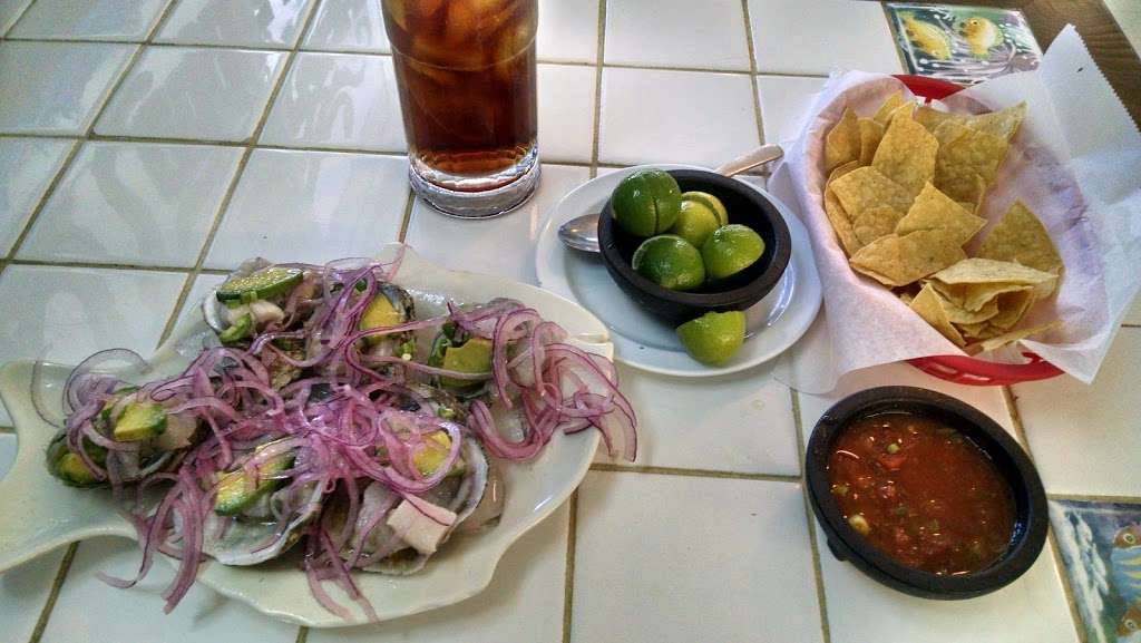 Sinaloa Restaurant | 45 W Broadway Rd, Mesa, AZ 85210, USA | Phone: (480) 464-0024