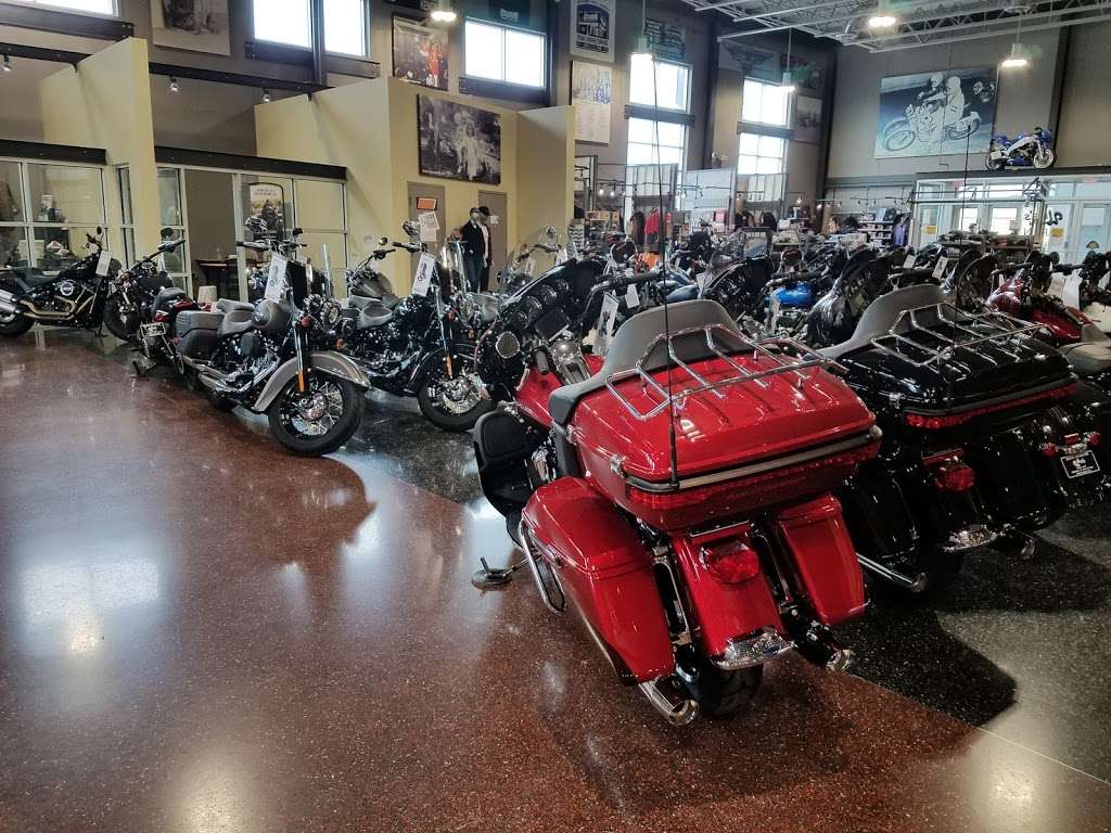 Ukes Harley-Davidson, Inc. | 5995 120th Ave, Kenosha, WI 53144, USA | Phone: (262) 857-8537