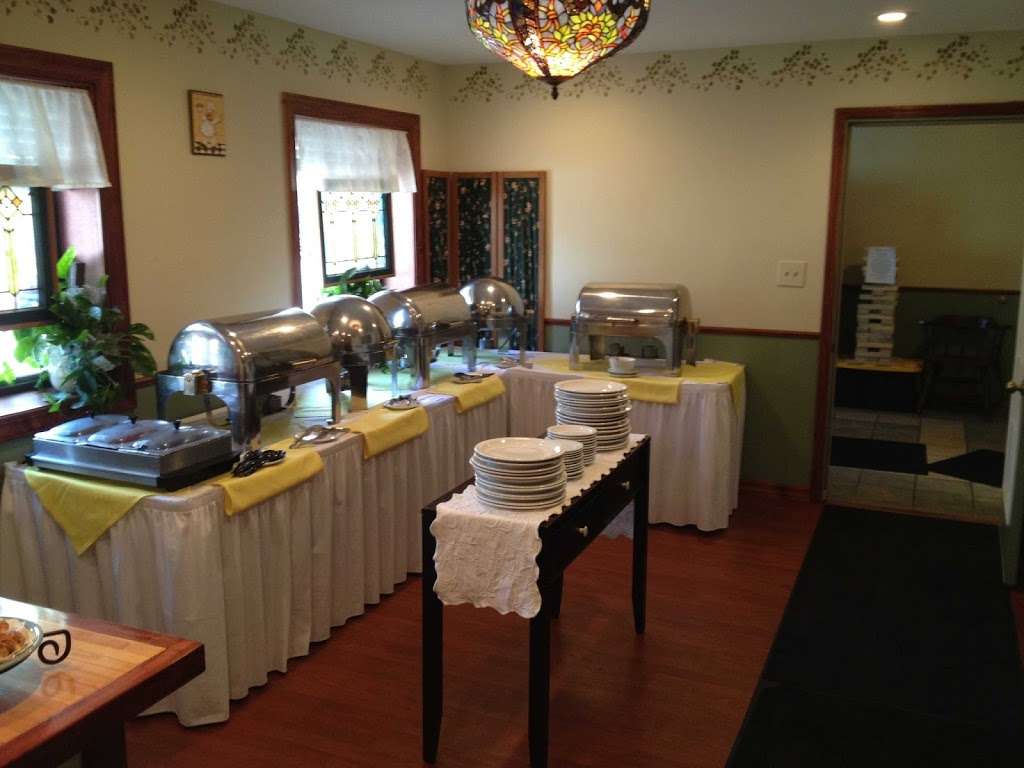 Comforts Catering | 9585 Industrial Dr, St John, IN 46373 | Phone: (219) 365-6506