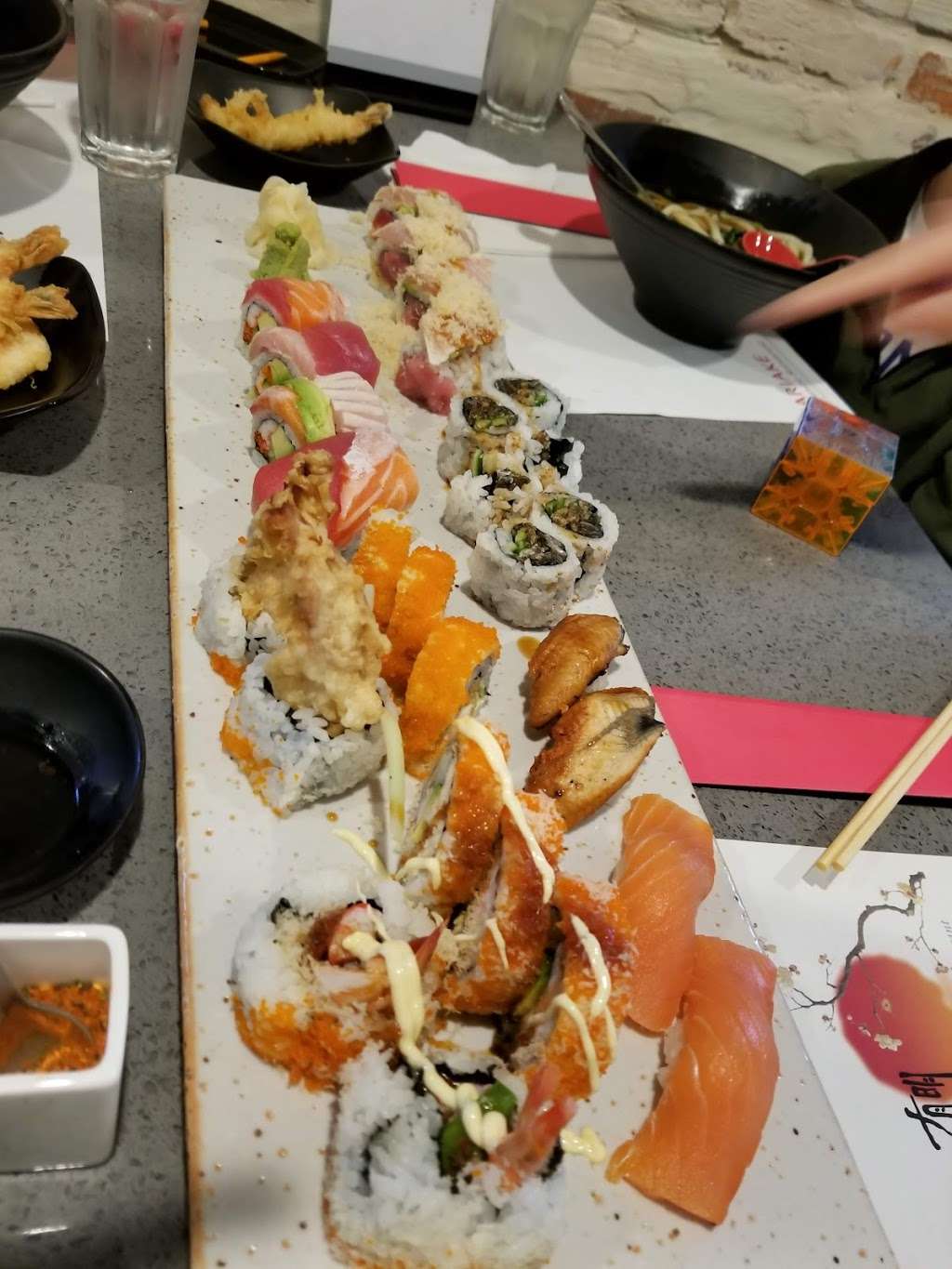 Ariake Japanese Restaurant | 8708 Little River Turnpike, Fairfax, VA 22031 | Phone: (703) 323-9006