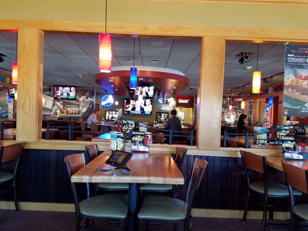 Applebees Grill + Bar | 900 S Washington St, North Attleborough, MA 02760, USA | Phone: (508) 643-4660