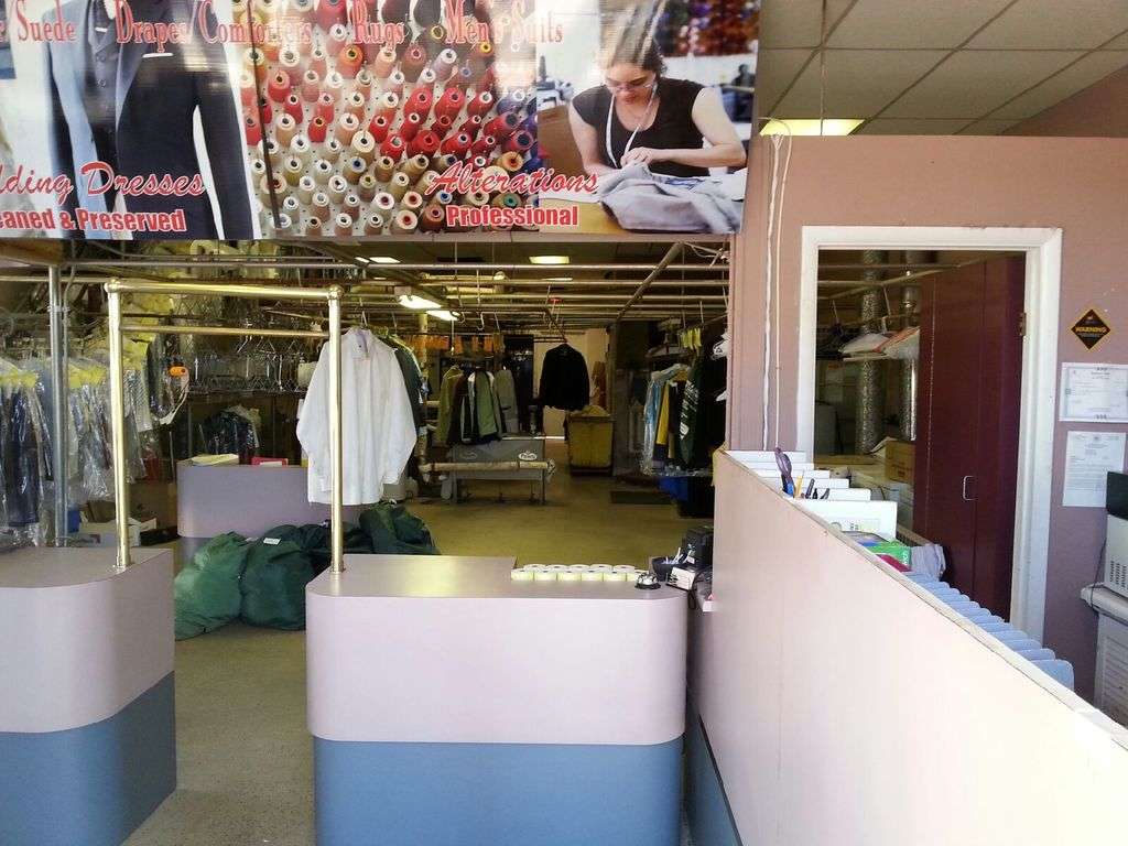 Islands Cleaners | 1520 W Warner Rd, Gilbert, AZ 85233, USA | Phone: (480) 497-1644