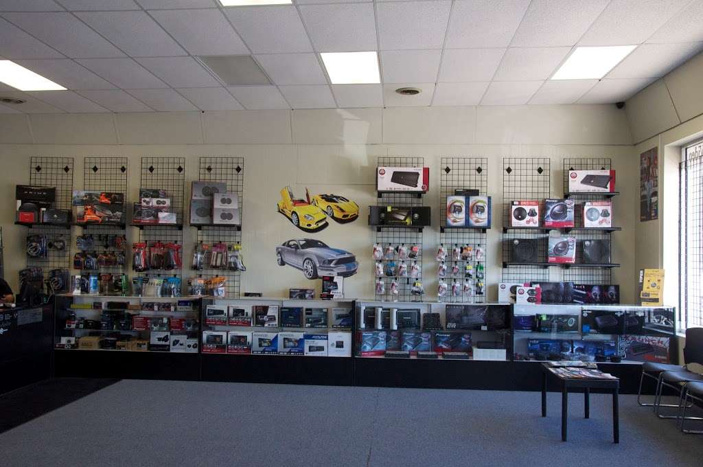 Mobile 1 Audio | 867 S Dupont Hwy #3, New Castle, DE 19720 | Phone: (302) 832-7149