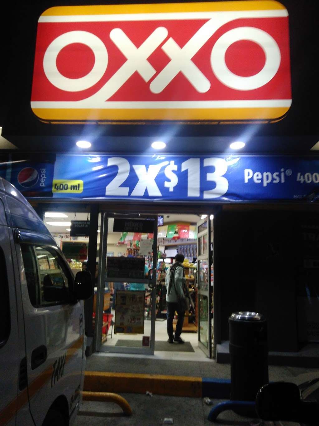 OXXO | Colinas 8911, Valle del Rubi Secc Terrazas, 22637 Tijuana, B.C., Mexico