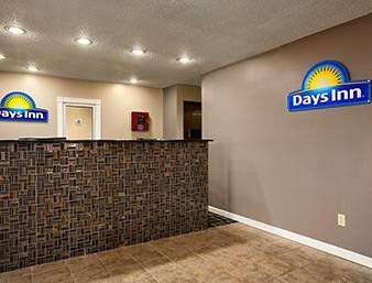 Days Inn by Wyndham Cloverdale Greencastle | 1031 N Main St, Cloverdale, IN 46120, USA | Phone: (765) 274-0866