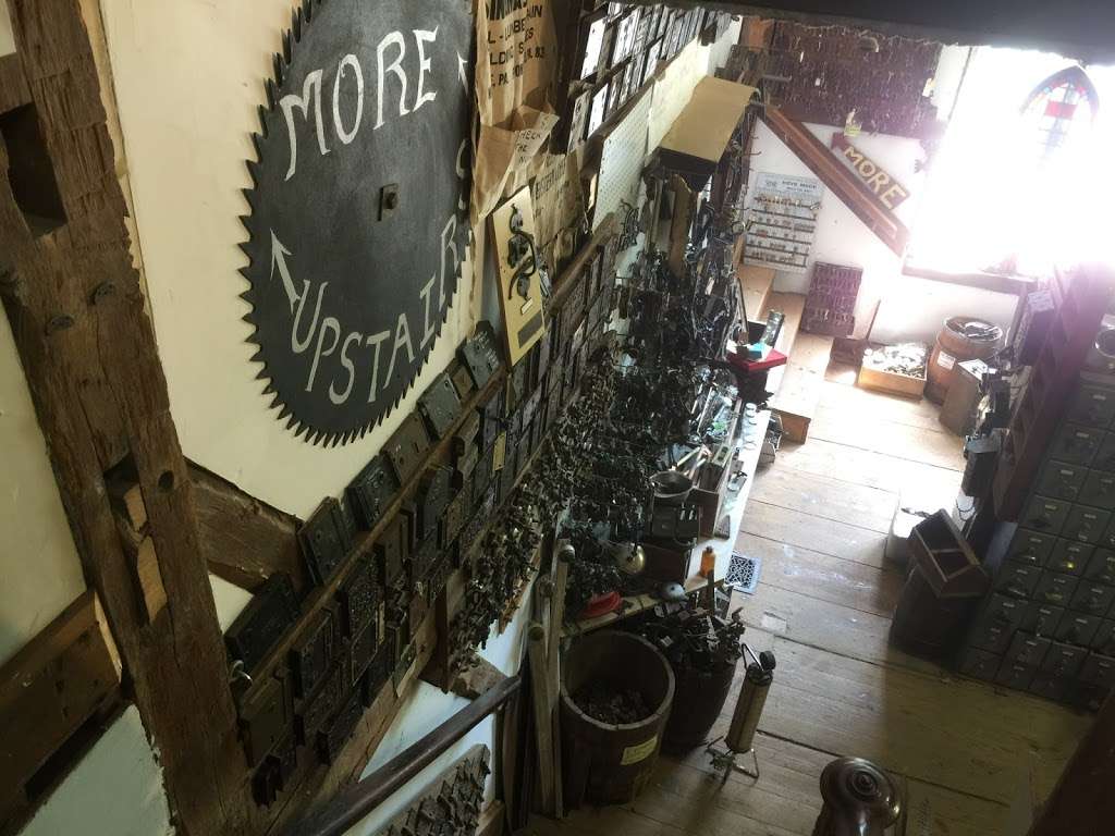 Architectural Antiques | 3080 Bedminster Rd, Perkasie, PA 18944, USA | Phone: (215) 795-2616