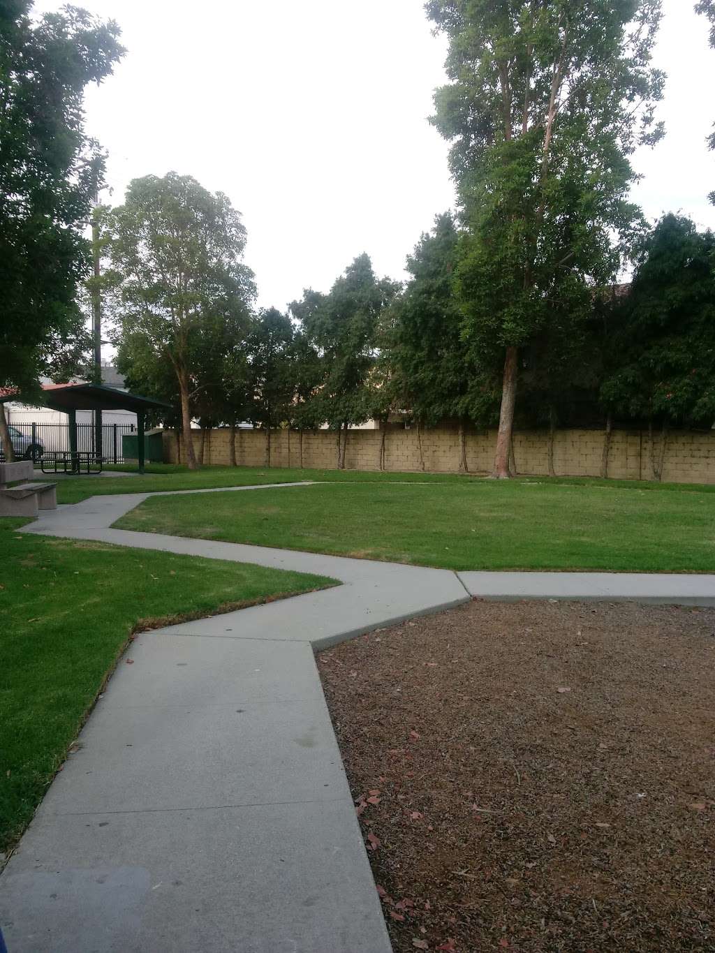 Labourdette Park | 4401 Howard Ave, Los Alamitos, CA 90720, USA | Phone: (562) 430-1073