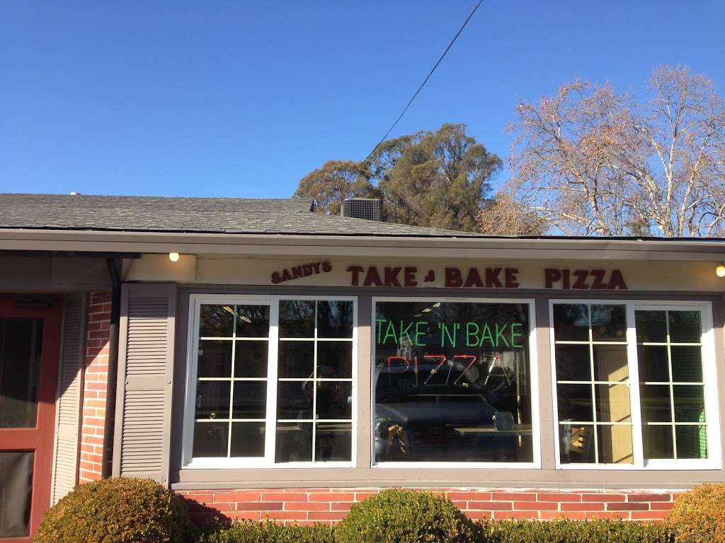 Sandys Take & Bake Pizza | 2015 Elizabeth Way, Santa Rosa, CA 95404, USA | Phone: (707) 528-1919
