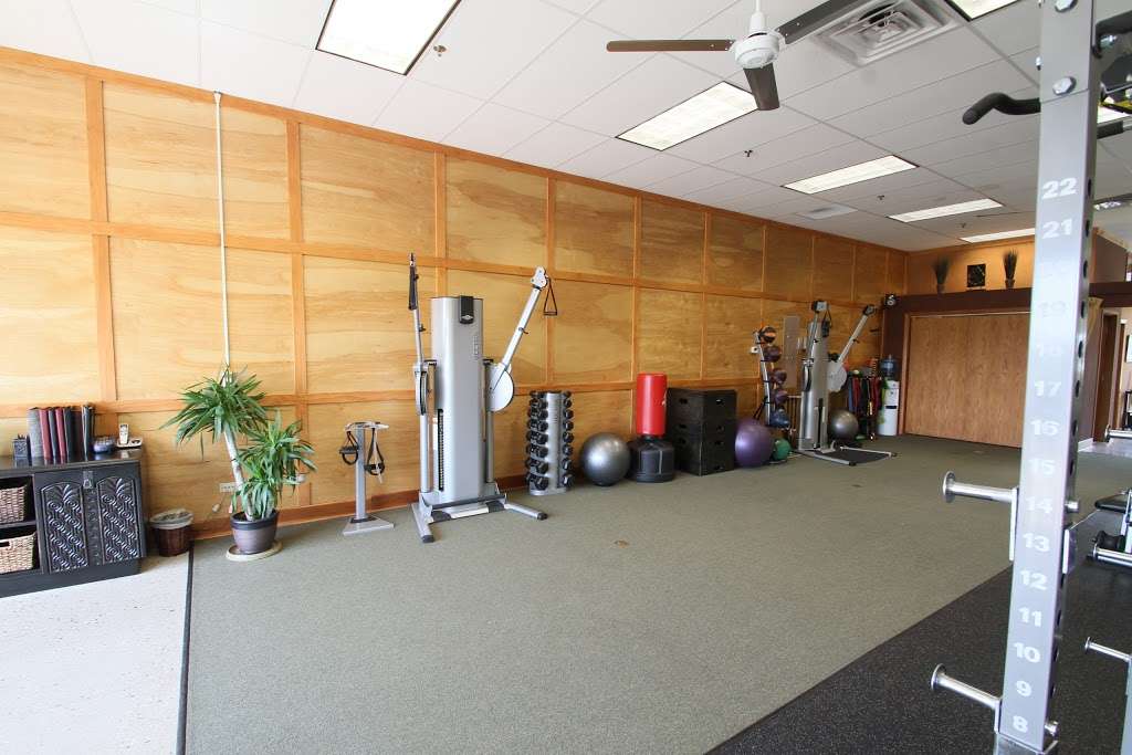 Holm Studio Personal Training & Group Fitness | 40W124 Campton Crossings Dr, St. Charles, IL 60175, USA | Phone: (630) 444-2131