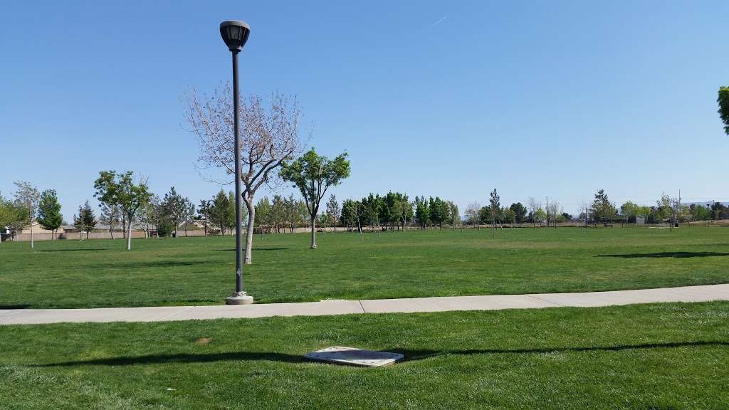 Forrest E. Hull Park | 2850 W Ave L12, Lancaster, CA 93536, USA | Phone: (661) 723-6053
